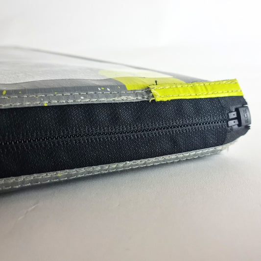 Gefaltete Mehrweg-Versandbox