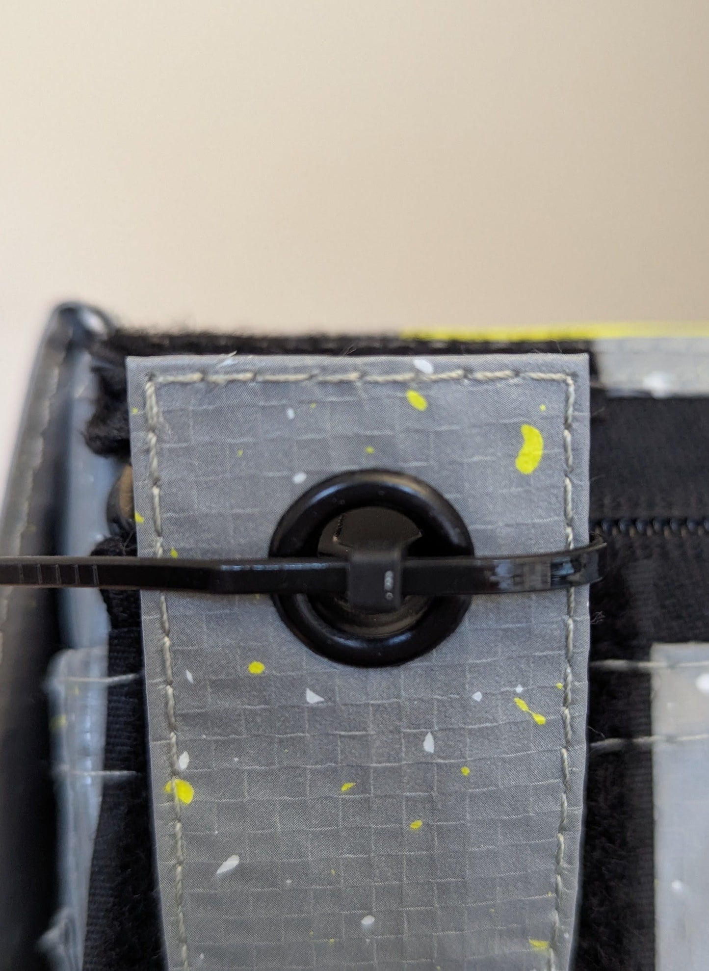 Sicherheits-Verschluss für Mehrweg-Boxen und Taschen (100 Stück)